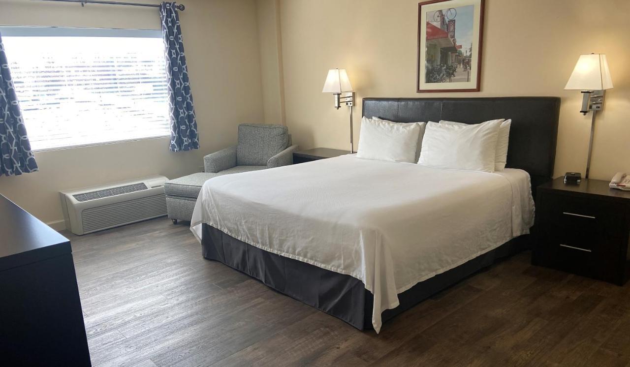 University Inn Duke Дарем Экстерьер фото